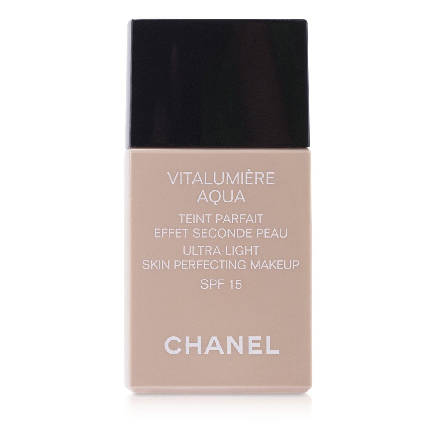 Chanel Vitalumiere Aqua Ultra Light Skin Perfecting M/U SPF15 - # 20 Beige  30ml/1oz