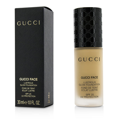 Gucci Lustrous Glow Foundation SPF 25 - #040 (Light)  30ml/1oz