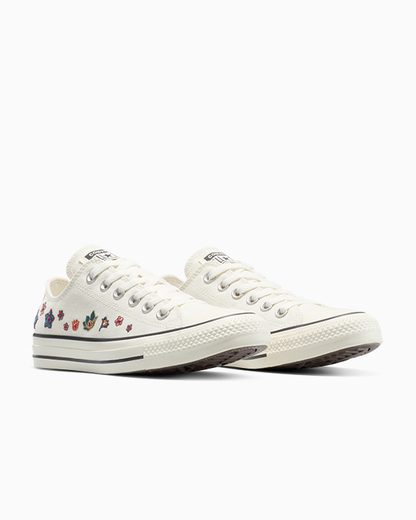 Chuck Taylor All Star Flowers