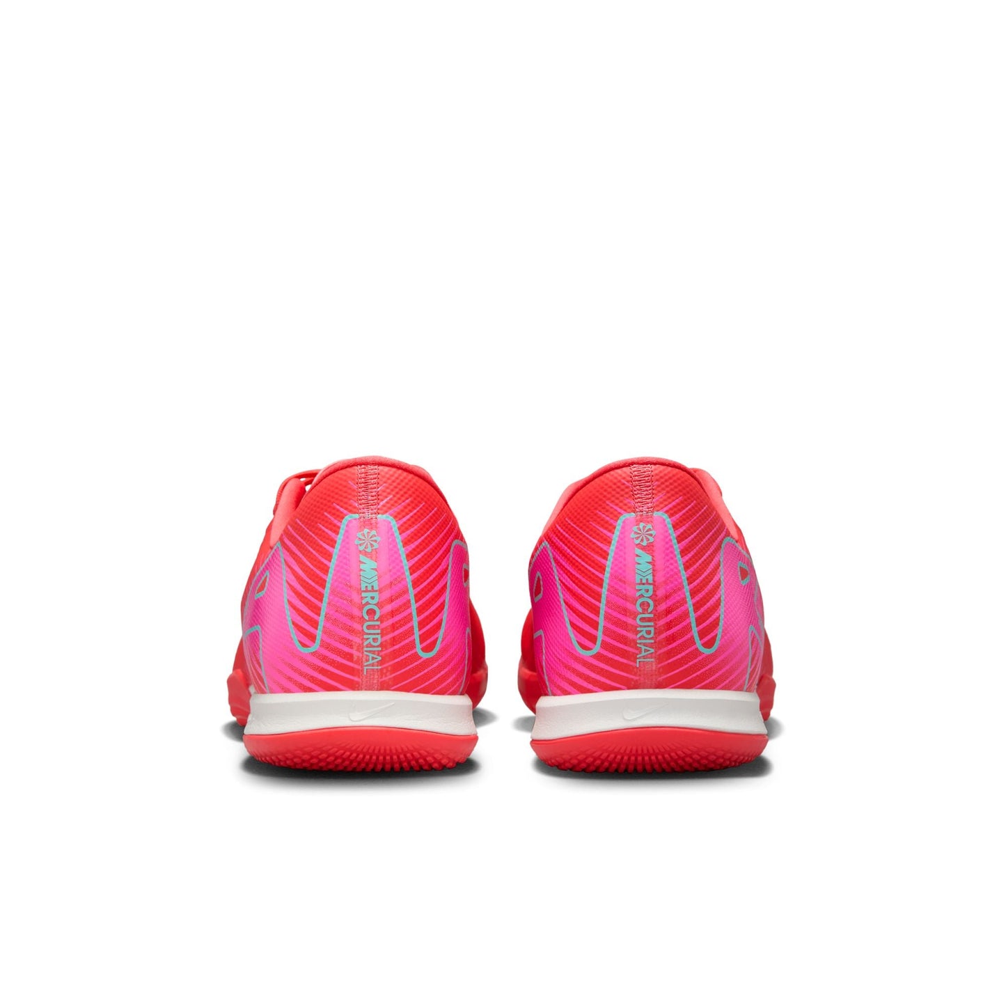 Nike Mercurial Vapor 16 Academy IC Low-Top Soccer Shoes