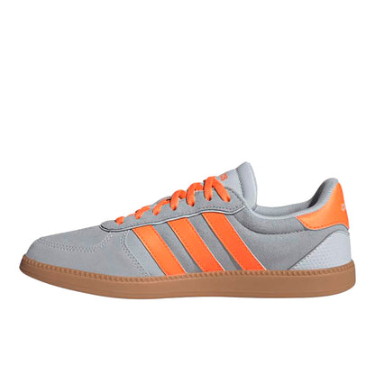 Breaknet Sleek Lace Up Sneakers