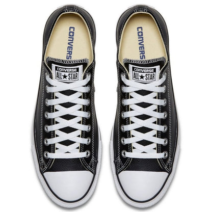 Converse Chuck Taylor All Star Leather Low Top in Black